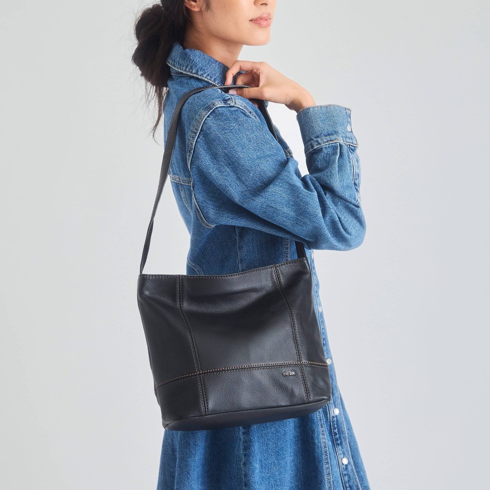 The Sak De Young Black Pebbled Leather Hobo Shoulder Bag Boho Purse